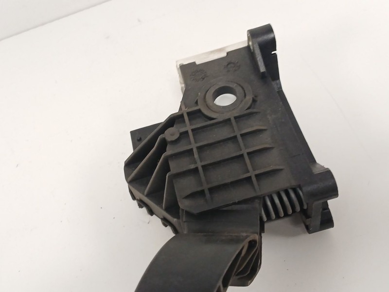 Recambio de pedal acelerador para opel corsa e (x15) 1.3 cdti (08, 68) referencia OEM IAM 13305804  