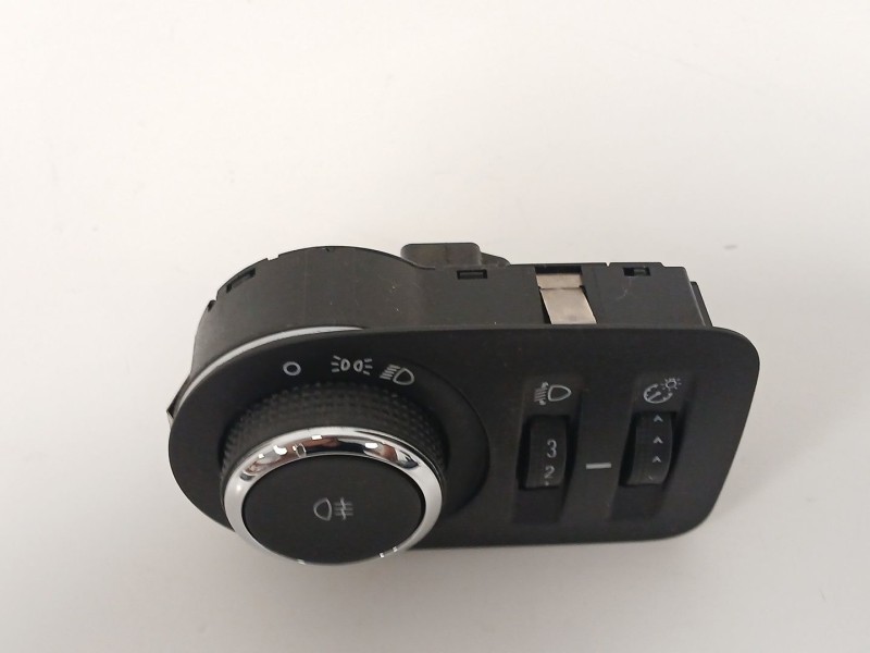 Recambio de mando luces para opel corsa e (x15) 1.3 cdti (08, 68) referencia OEM IAM 13470443  