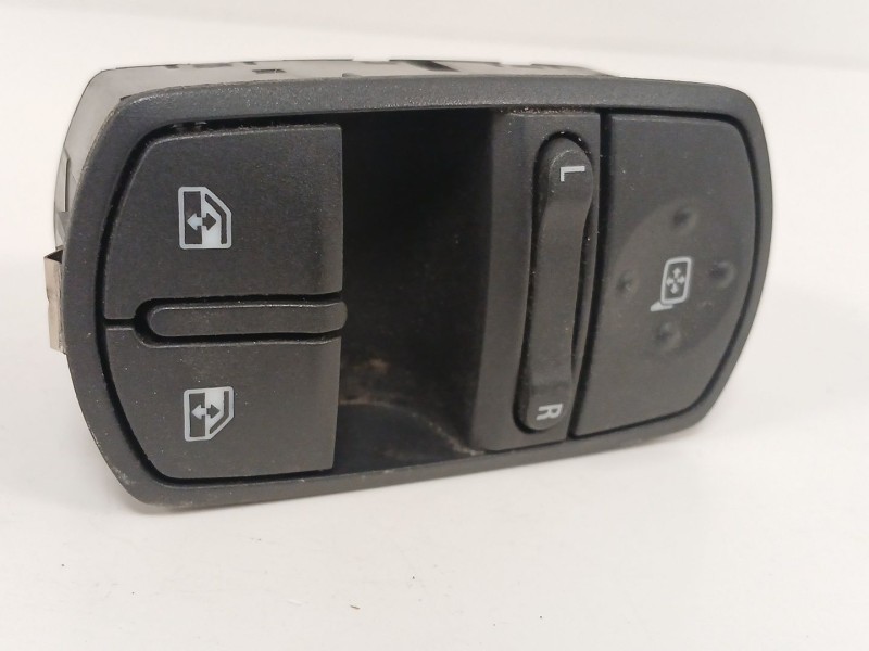 Recambio de mando elevalunas delantero izquierdo para opel corsa e (x15) 1.3 cdti (08, 68) referencia OEM IAM   