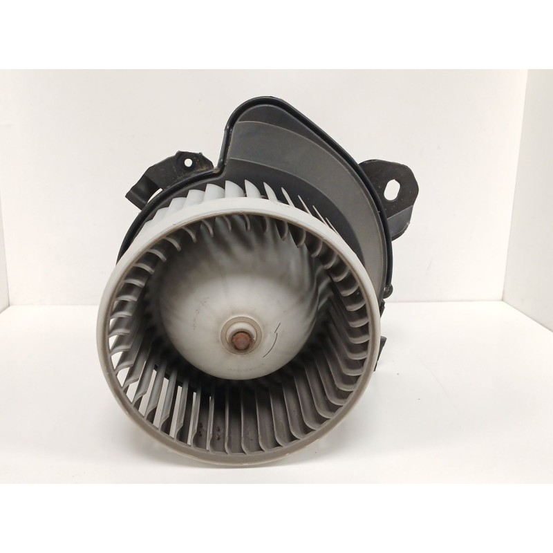 Recambio de motor calefaccion para opel corsa e (x15) 1.3 cdti (08, 68) referencia OEM IAM 13335075  