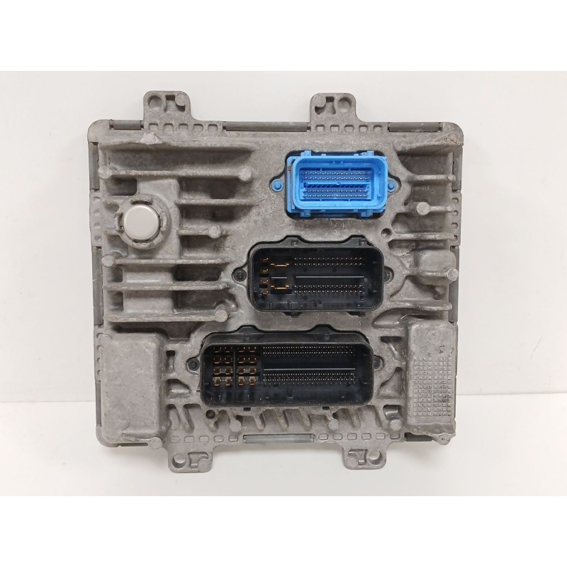 Recambio de centralita motor uce para opel corsa e (x15) 1.3 cdti (08, 68) referencia OEM IAM 55493383 A2C92816900 395357783