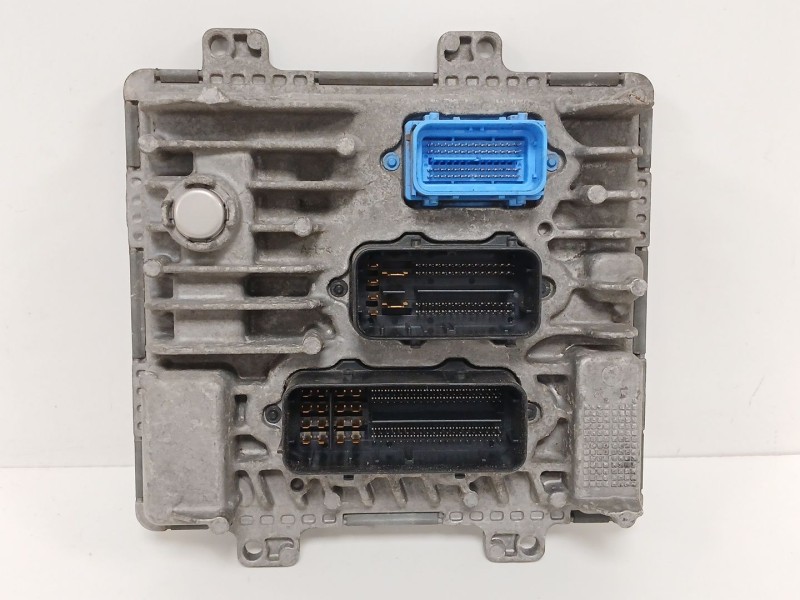Recambio de centralita motor uce para opel corsa e (x15) 1.3 cdti (08, 68) referencia OEM IAM 55493383 A2C92816900 395357783