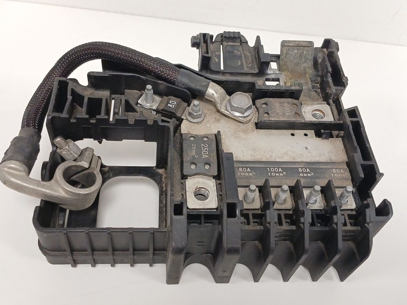 Recambio de caja reles / fusibles para opel corsa e (x15) 1.3 cdti (08, 68) referencia OEM IAM   