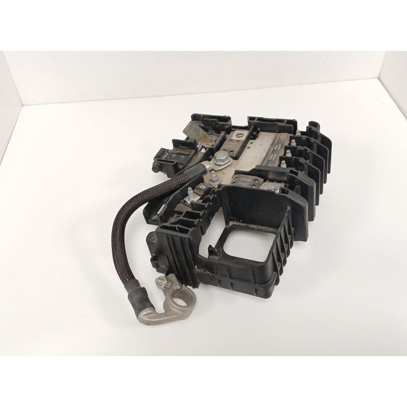 Recambio de caja reles / fusibles para opel corsa e (x15) 1.3 cdti (08, 68) referencia OEM IAM   
