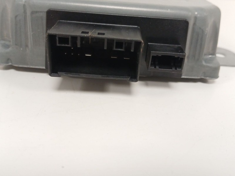 Recambio de modulo electronico para opel corsa e (x15) 1.3 cdti (08, 68) referencia OEM IAM 13384291  