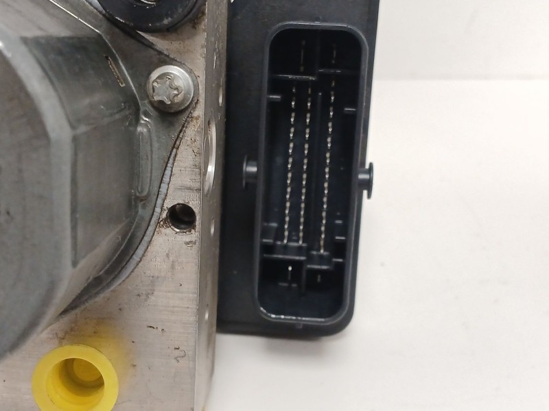 Recambio de abs para opel corsa e (x15) 1.3 cdti (08, 68) referencia OEM IAM 2265106516  