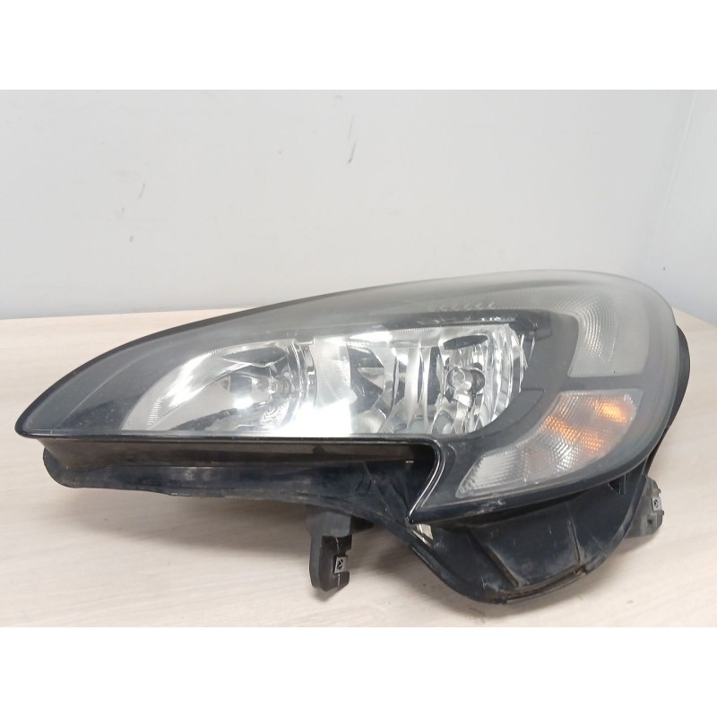 Recambio de faro izquierdo para opel corsa e (x15) 1.3 cdti (08, 68) referencia OEM IAM 13381335LH 1EF01183001 