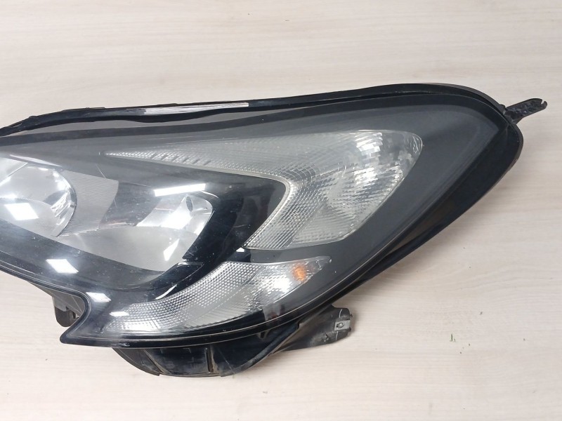 Recambio de faro izquierdo para opel corsa e (x15) 1.3 cdti (08, 68) referencia OEM IAM 13381335LH 1EF01183001 