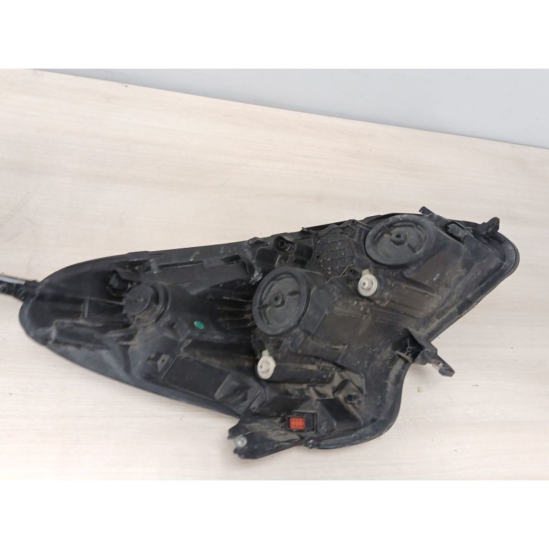 Recambio de faro izquierdo para opel corsa e (x15) 1.3 cdti (08, 68) referencia OEM IAM 13381335LH 1EF01183001 