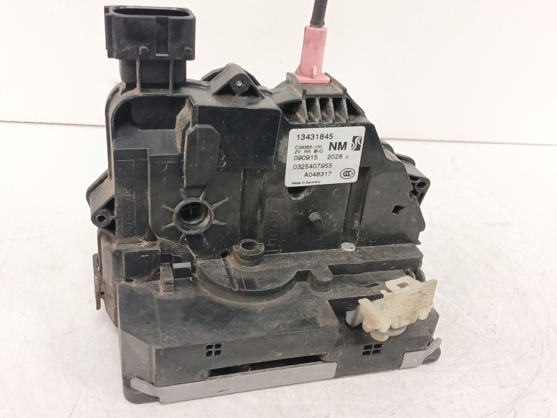 Recambio de cerradura puerta trasera derecha para opel corsa e (x15) 1.3 cdti (08, 68) referencia OEM IAM 13431845 0325407955 