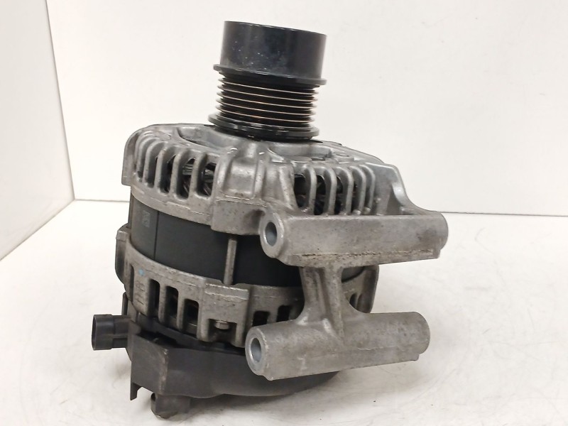 Recambio de alternador para opel corsa e (x15) 1.3 cdti (08, 68) referencia OEM IAM 0126312030 39007439 