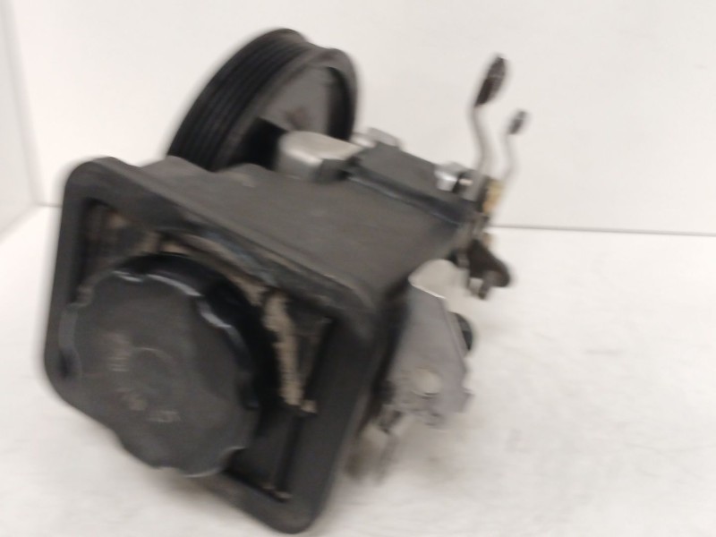 Recambio de bomba direccion para bmw 3 (e46) 320 d referencia OEM IAM 6756575  