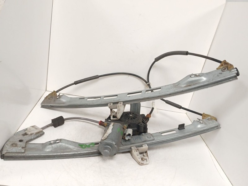 Recambio de elevalunas delantero izquierdo para peugeot 206 berlina referencia OEM IAM  17290 