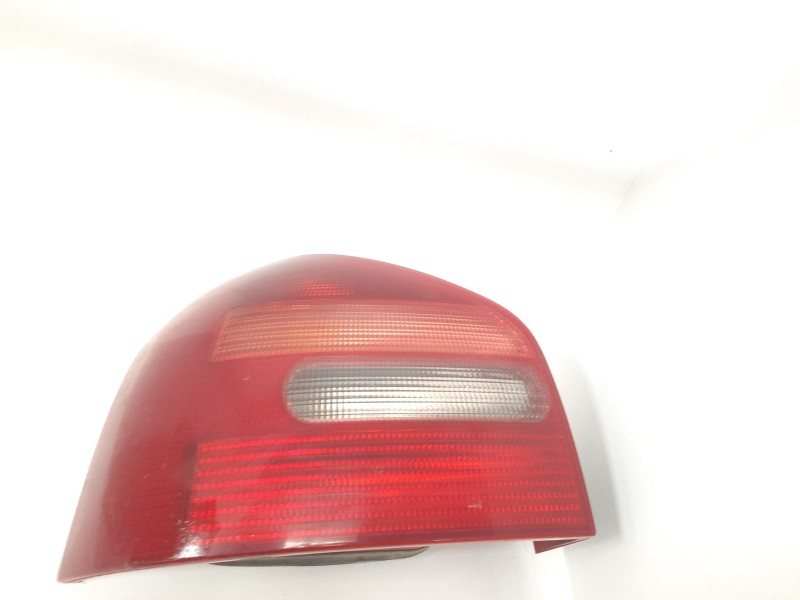 Recambio de piloto trasero izquierdo para audi a3 (8l) 1.8 20v referencia OEM IAM  30153 