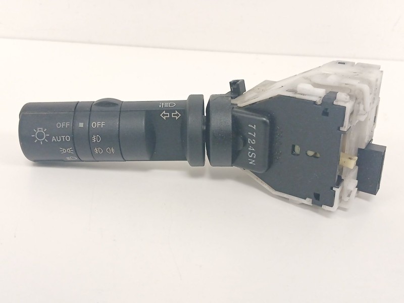 Recambio de mando luces para nissan qashqai (j10) acenta referencia OEM IAM  7724SN 