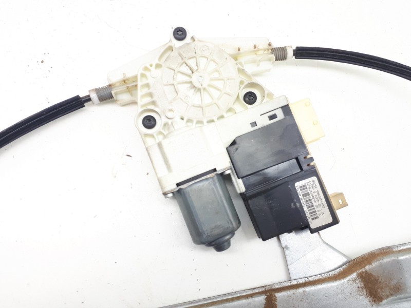 Recambio de elevalunas delantero izquierdo para citroën c4 berlina collection referencia OEM IAM 9647441480  