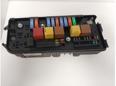 Recambio de caja reles / fusibles para opel vectra c berlina comfort referencia OEM IAM 13144709UQ 519066021  2