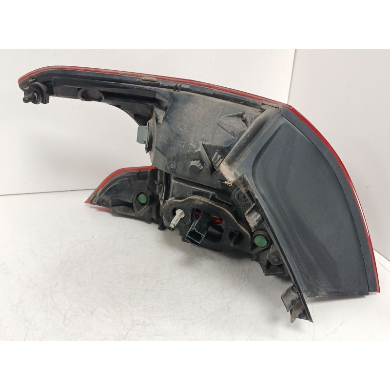 Recambio de piloto trasero derecho para peugeot 308 ii (lb_, lp_, lw_, lh_, l3_) 1.6 hdi referencia OEM IAM 9677817580  