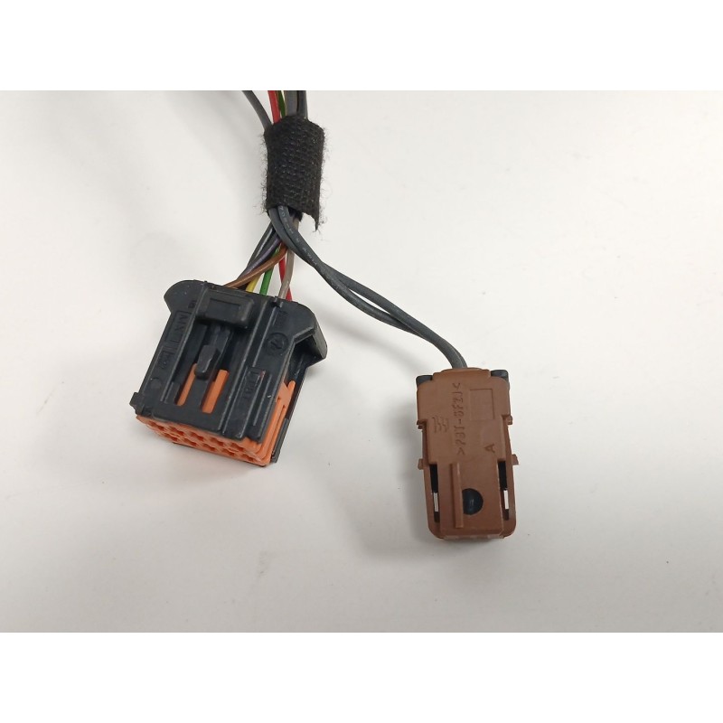 Recambio de retrovisor derecho para peugeot 308 ii (lb_, lp_, lw_, lh_, l3_) 1.6 hdi referencia OEM IAM 96778302XT  