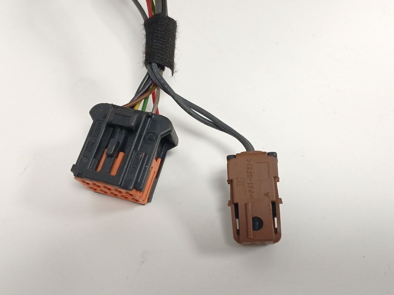 Recambio de retrovisor derecho para peugeot 308 ii (lb_, lp_, lw_, lh_, l3_) 1.6 hdi referencia OEM IAM 96778302XT  
