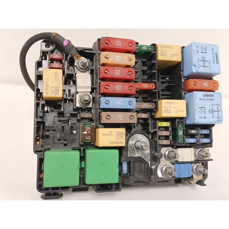 Recambio de caja reles / fusibles para peugeot 308 ii (lb_, lp_, lw_, lh_, l3_) 1.6 hdi referencia OEM IAM 9804848580  