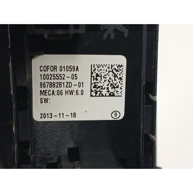 Recambio de mando elevalunas delantero izquierdo para peugeot 308 ii (lb_, lp_, lw_, lh_, l3_) 1.6 hdi referencia OEM IAM   