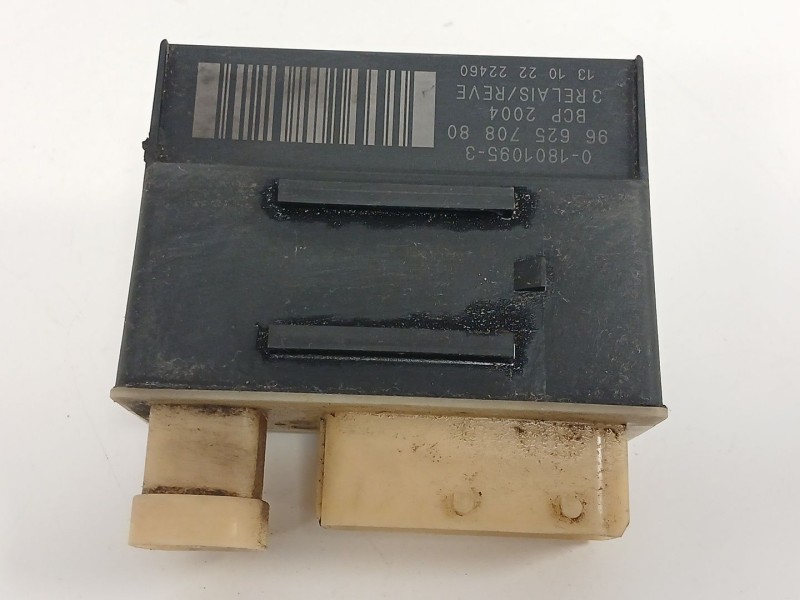 Recambio de caja precalentamiento para peugeot 308 ii (lb_, lp_, lw_, lh_, l3_) 1.6 hdi referencia OEM IAM 9662570880  