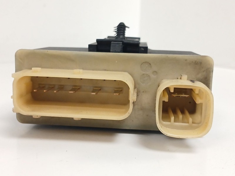 Recambio de caja precalentamiento para peugeot 308 ii (lb_, lp_, lw_, lh_, l3_) 1.6 hdi referencia OEM IAM 9662570880  