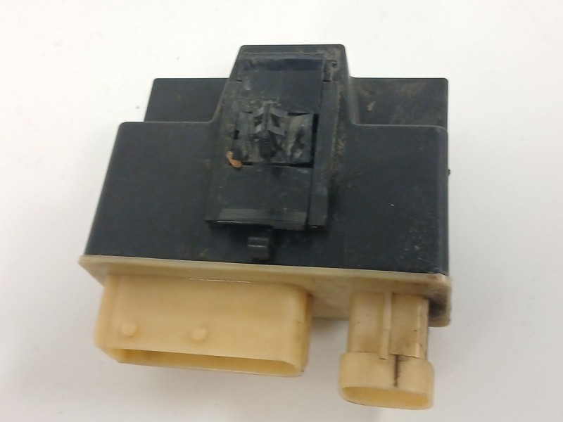Recambio de caja precalentamiento para peugeot 308 ii (lb_, lp_, lw_, lh_, l3_) 1.6 hdi referencia OEM IAM 9662570880  