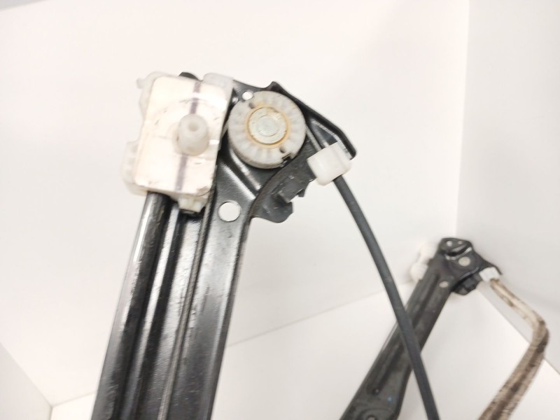 Recambio de elevalunas delantero izquierdo para peugeot 308 ii (lb_, lp_, lw_, lh_, l3_) 1.6 hdi referencia OEM IAM   