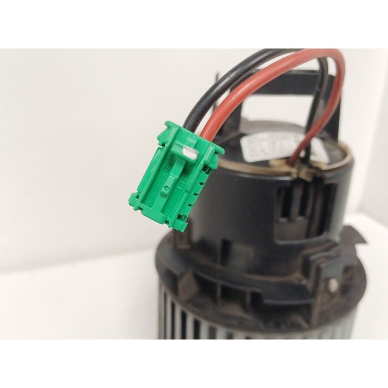 Recambio de motor calefaccion para peugeot 308 ii (lb_, lp_, lw_, lh_, l3_) 1.6 hdi referencia OEM IAM DB271001 A0550266 