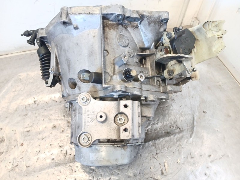 Recambio de caja cambios para peugeot 208 i (ca_, cc_) 1.6 hdi / bluehdi 75 referencia OEM IAM 20ET47  