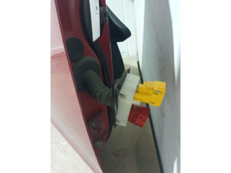 Recambio de puerta delantera derecha para peugeot 308 ii (lb_, lp_, lw_, lh_, l3_) 1.6 hdi referencia OEM IAM   