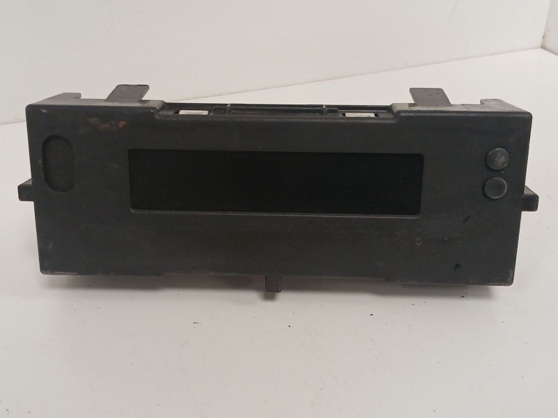 Recambio de pantalla multifuncion para renault clio iii emotion referencia OEM IAM 8200307273C  