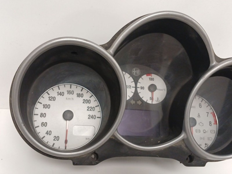 Recambio de cuadro instrumentos para alfa romeo 147 (190) 1.6 16v cat referencia OEM IAM 735290189 17675 