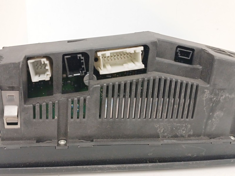 Recambio de mando climatizador para bmw serie 3 berlina (e46) 318i referencia OEM IAM 64118382446 5HB00773804 