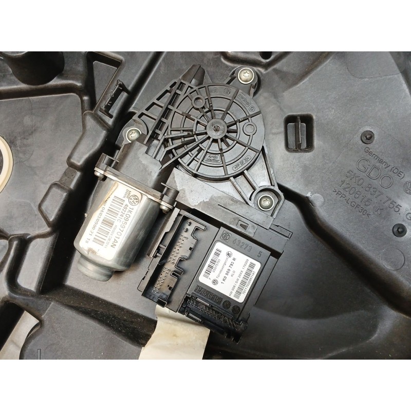 Recambio de elevalunas delantero izquierdo para volkswagen golf vi (5k1) 2.0 tdi referencia OEM IAM   