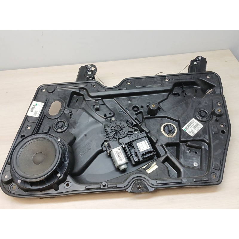 Recambio de elevalunas delantero derecho para volkswagen golf vi (5k1) 2.0 tdi referencia OEM IAM   