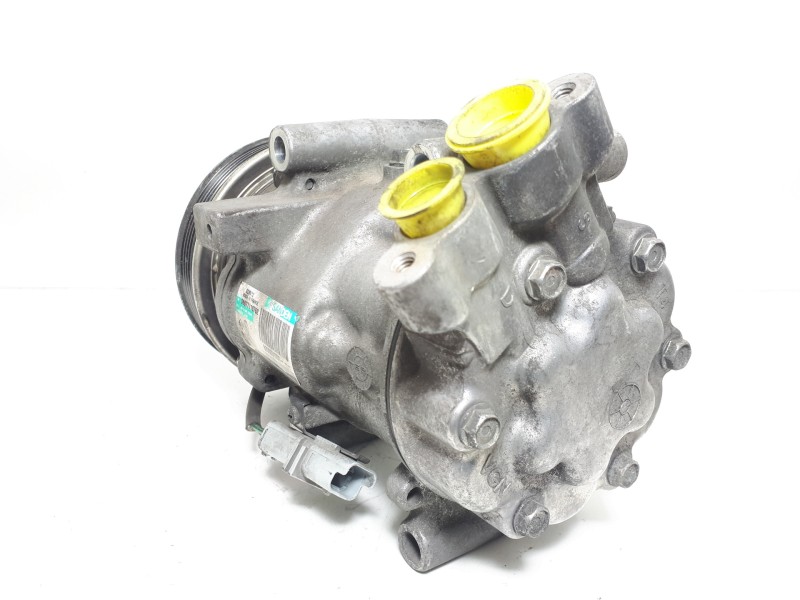 Recambio de compresor aire acondicionado para renault clio iii 20 aniversario referencia OEM IAM 8200651251 1900 