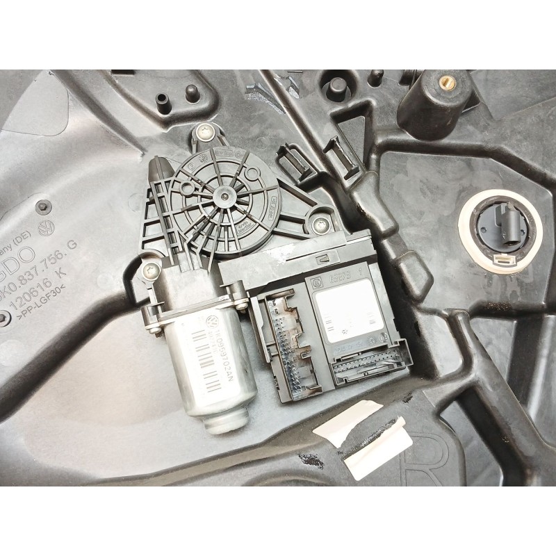 Recambio de elevalunas delantero derecho para volkswagen golf vi (5k1) 2.0 tdi referencia OEM IAM   