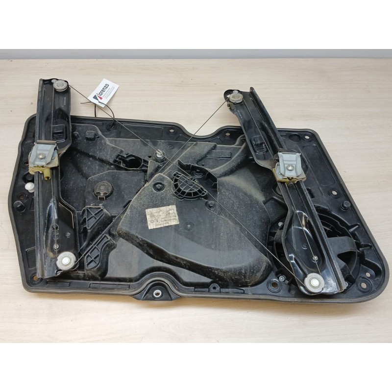 Recambio de elevalunas delantero derecho para volkswagen golf vi (5k1) 2.0 tdi referencia OEM IAM   