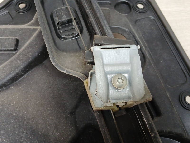 Recambio de elevalunas delantero derecho para volkswagen golf vi (5k1) 2.0 tdi referencia OEM IAM   