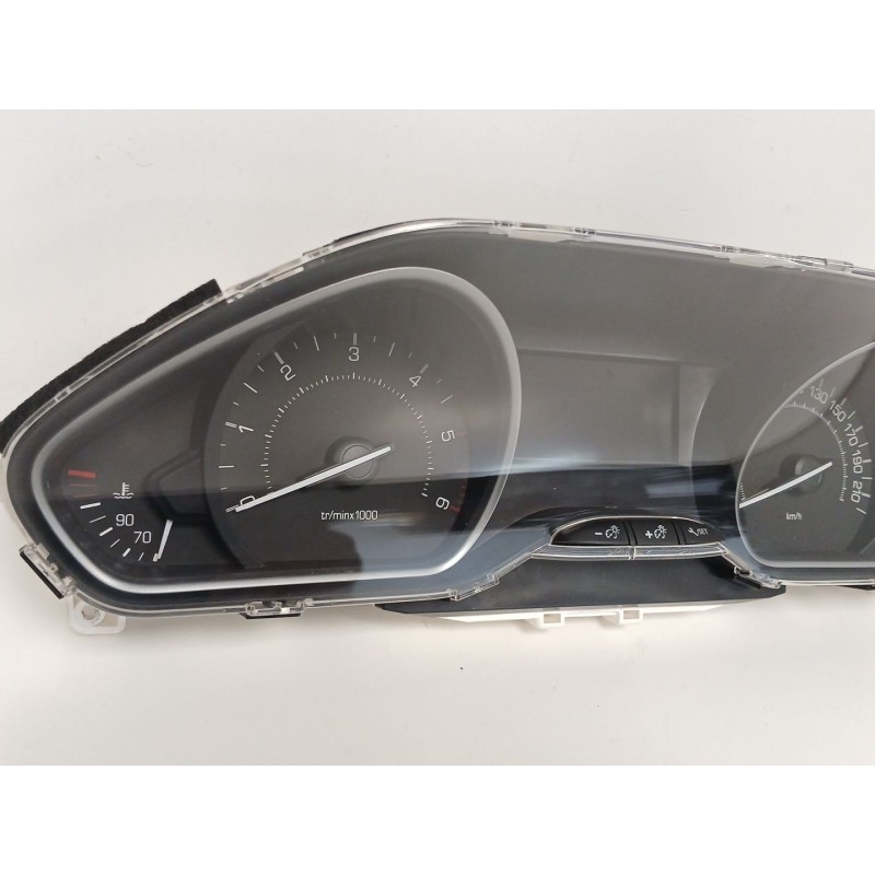 Recambio de cuadro instrumentos para peugeot 208 i (ca_, cc_) 1.6 hdi / bluehdi 75 referencia OEM IAM 981384898001  