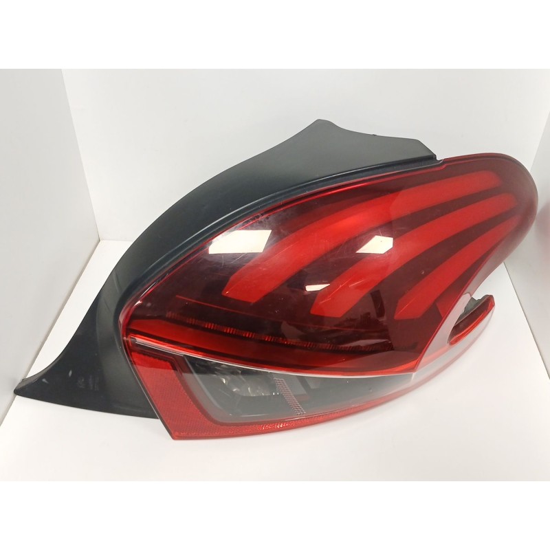 Recambio de piloto trasero derecho para peugeot 208 i (ca_, cc_) 1.6 hdi / bluehdi 75 referencia OEM IAM   