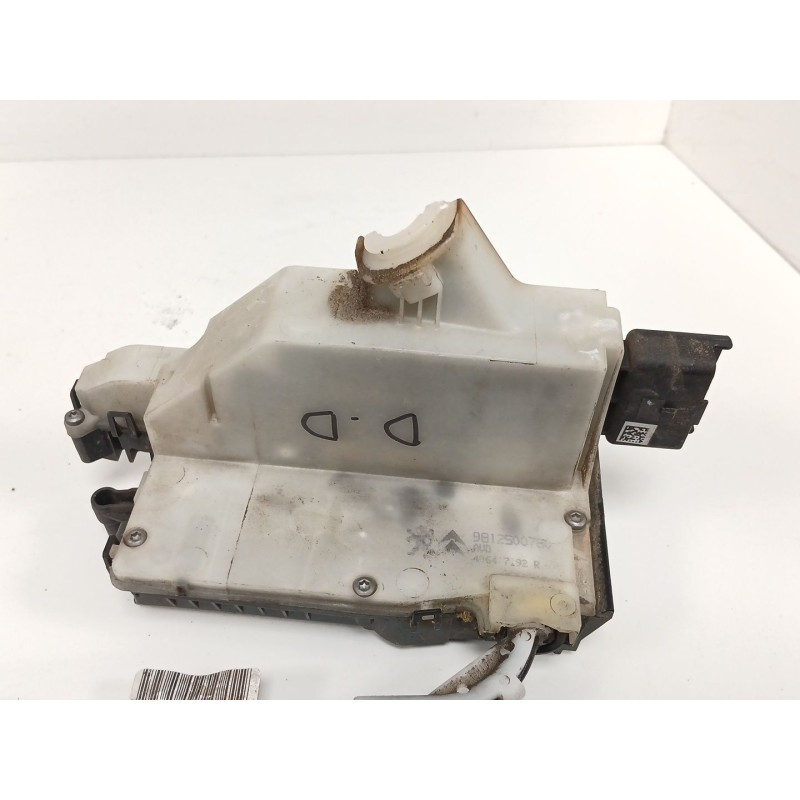 Recambio de cerradura puerta delantera derecha para peugeot 208 i (ca_, cc_) 1.6 hdi / bluehdi 75 referencia OEM IAM 9812500780 