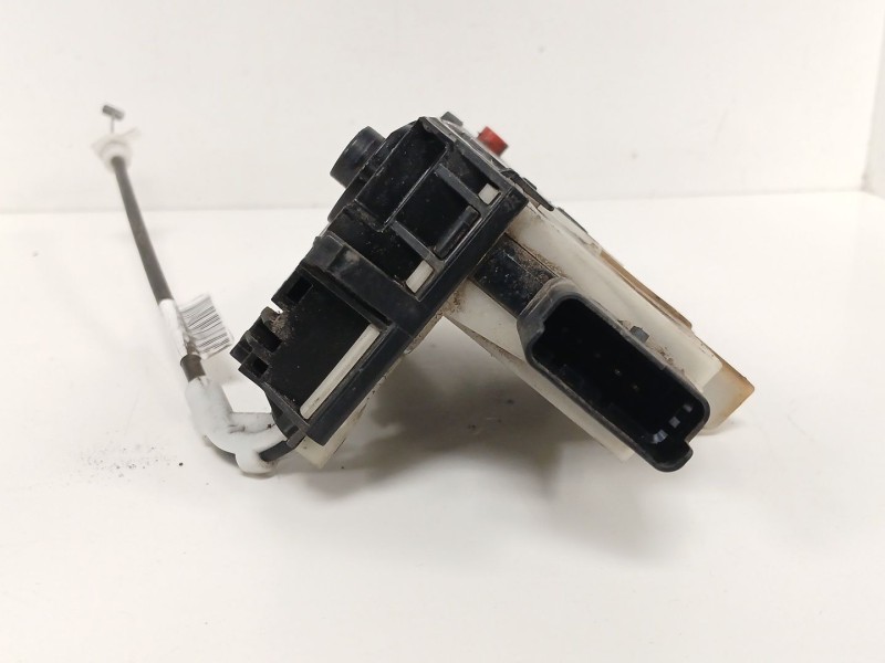 Recambio de cerradura puerta trasera izquierda para peugeot 208 i (ca_, cc_) 1.6 hdi / bluehdi 75 referencia OEM IAM 9812501280 