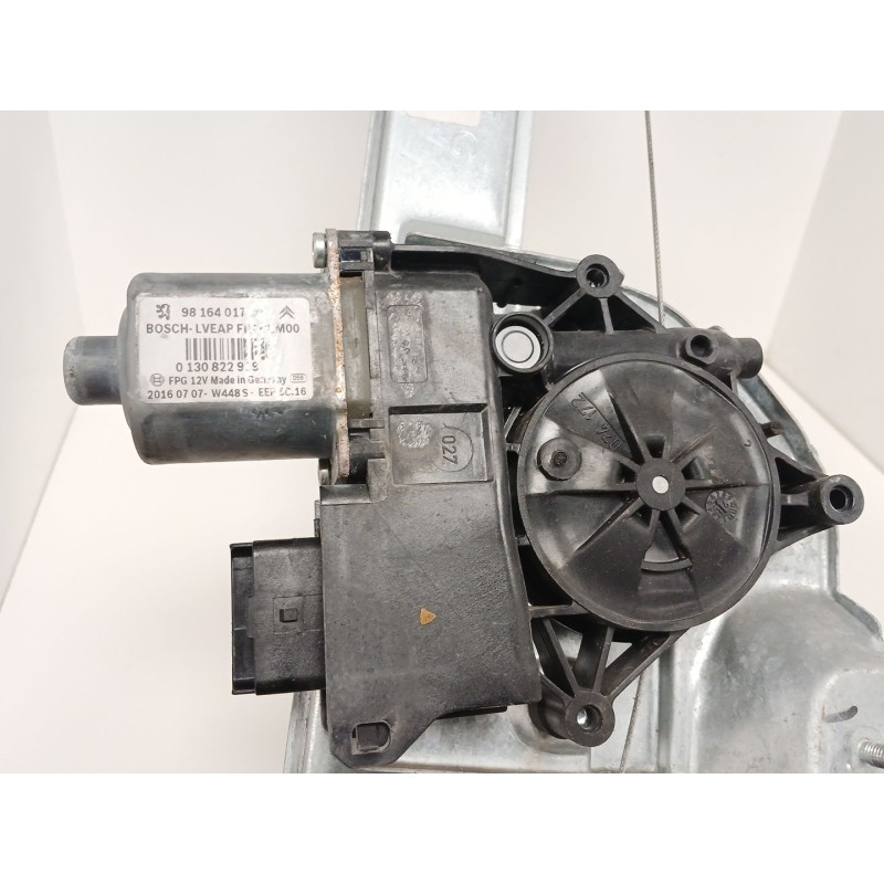 Recambio de elevalunas delantero izquierdo para peugeot 208 i (ca_, cc_) 1.6 hdi / bluehdi 75 referencia OEM IAM 9816401780  