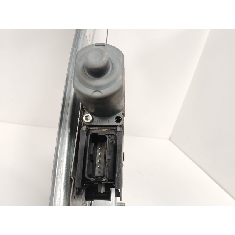 Recambio de elevalunas delantero izquierdo para peugeot 208 i (ca_, cc_) 1.6 hdi / bluehdi 75 referencia OEM IAM 9816401780  
