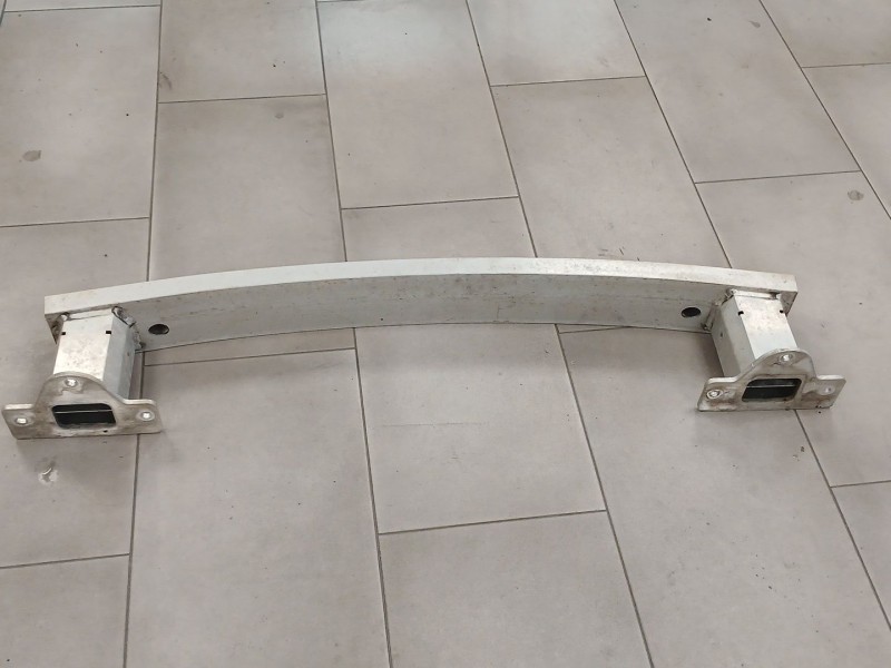 Recambio de refuerzo paragolpes trasero para jeep compass (mp, m6, mv, m7) 1.4 multiair referencia OEM IAM   