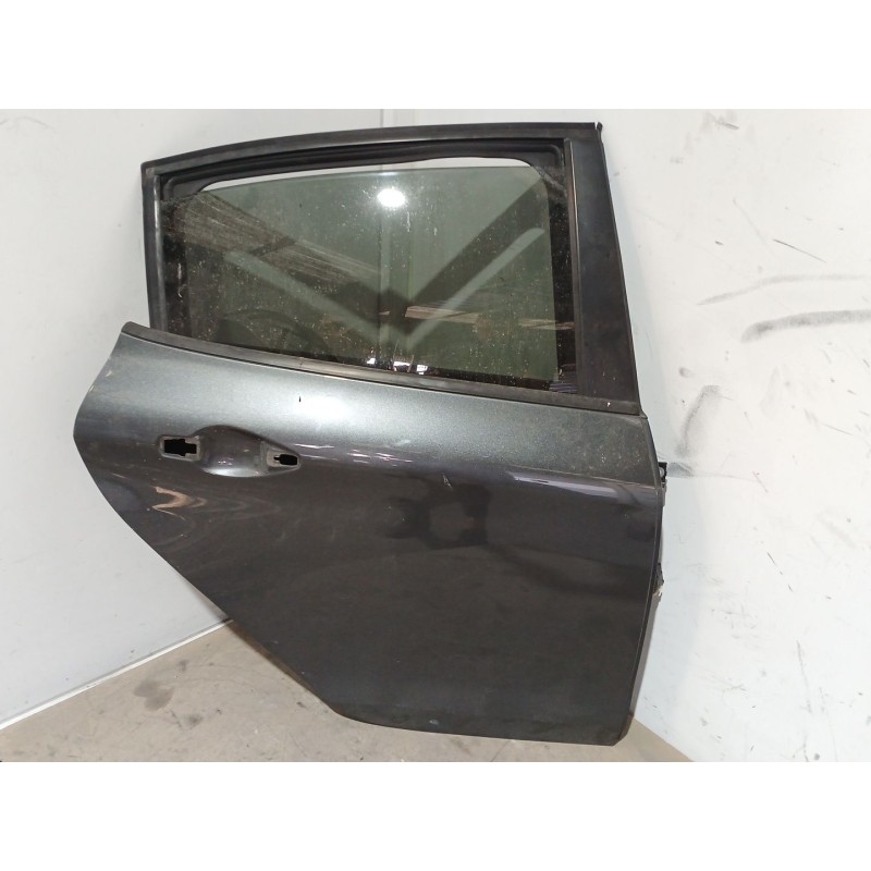 Recambio de puerta trasera derecha para peugeot 208 i (ca_, cc_) 1.6 hdi / bluehdi 75 referencia OEM IAM   